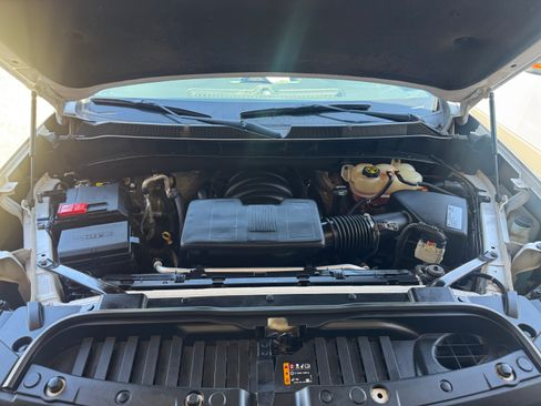 Used 2019 Chevrolet Silverado 1500 LT Trail Boss image 16