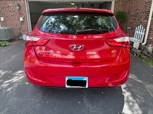 Used 2013 Hyundai Elantra GT w/ Style Pkg FWD image 5