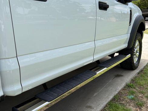 Used 2017 Ford F250 XLT image 16