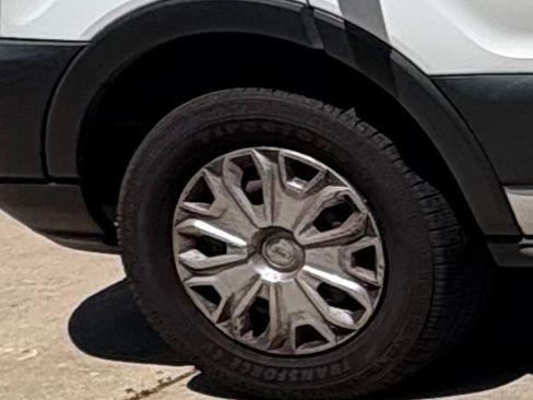 Used 2019 Ford Transit 350 XLT RWD image 10