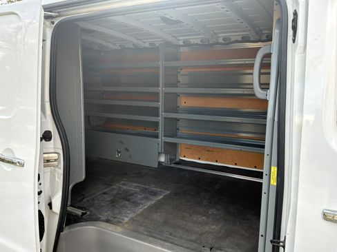 Used 2014 Nissan NV 2500 SV w/ V6 Appearance Package image 15