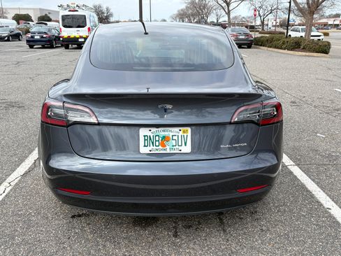 Used 2020 Tesla Model 3 Long Range image 8