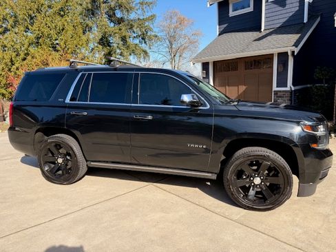 Used 2015 Chevrolet Tahoe LTZ image 4