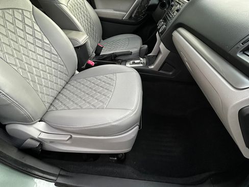 Used 2015 Subaru Forester 2.5i Premium w/ Popular Package #2 image 25