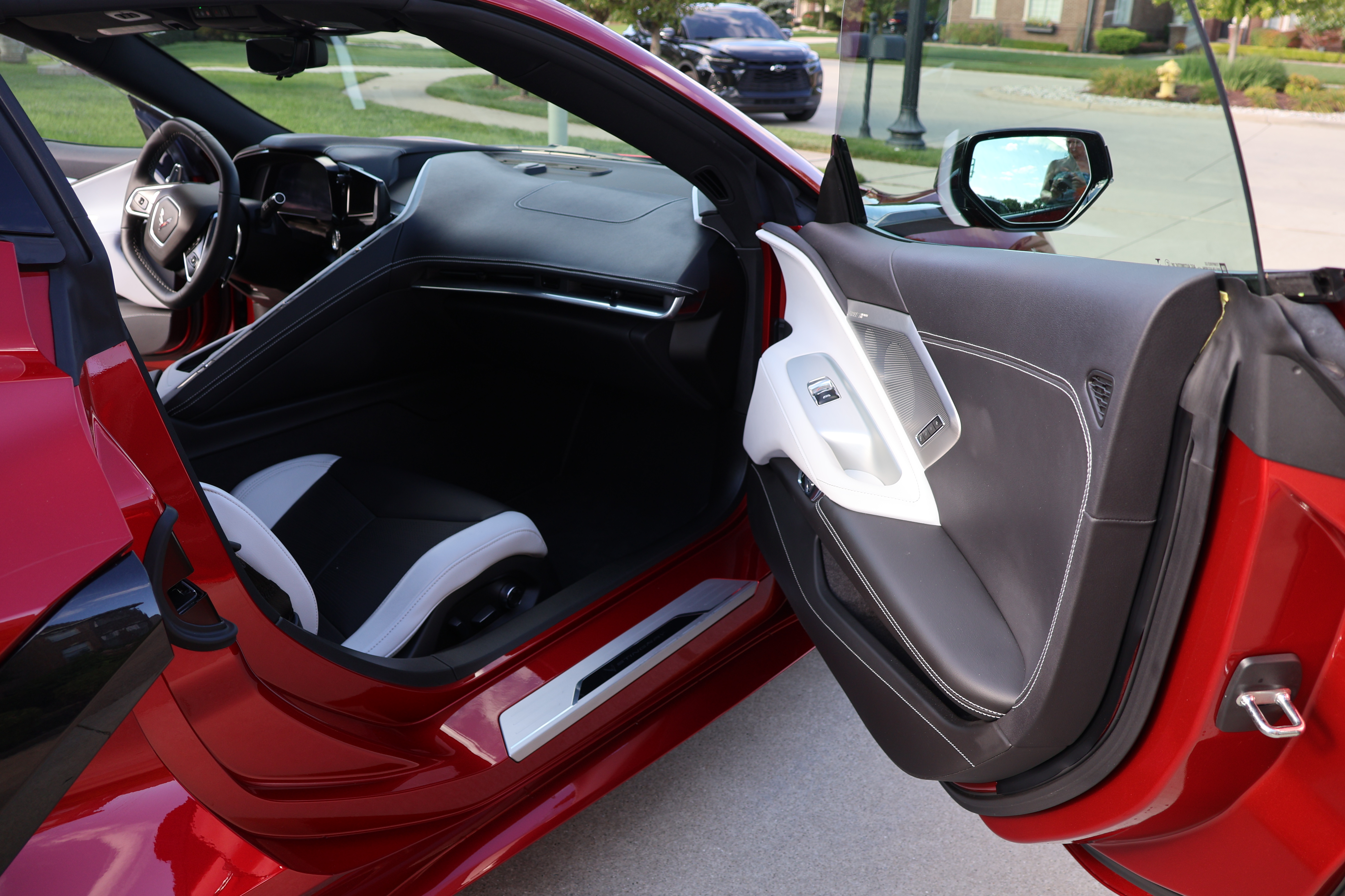 Used 2021 Chevrolet Corvette Stingray Preferred Cpe w/ Z51 Performance Package RWD image 29