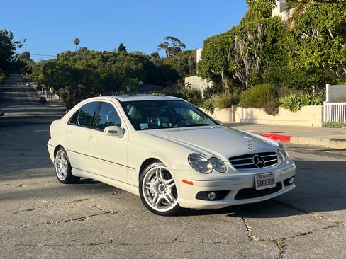 Used 2005 Mercedes-Benz C 55 AMG Sedan image 6