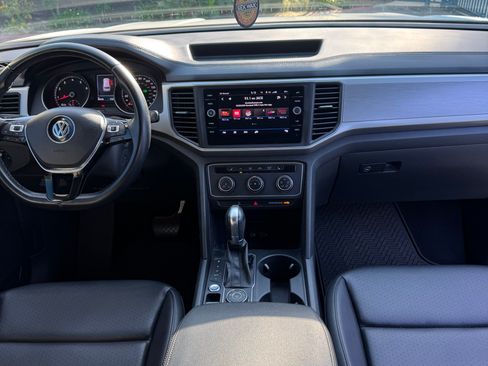 Used 2018 Volkswagen Atlas SE image 13
