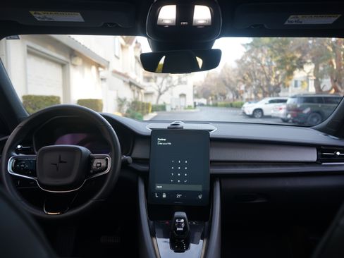 Used 2022 Polestar Polestar 2 w/ Performance Package image 17