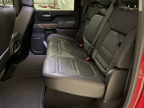 Used 2021 GMC Sierra 2500 Denali w/ Denali Ultimate Package AWD/4WD image 25