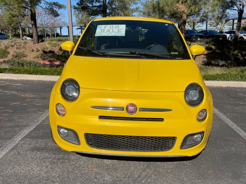 Used 2015 FIAT 500 Sport w/ Comfort/Convenience Group image 8