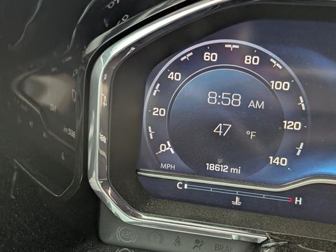 Used 2022 Chevrolet Silverado 1500 LT Trail Boss w/ LT Trail Boss Premium Package image 30