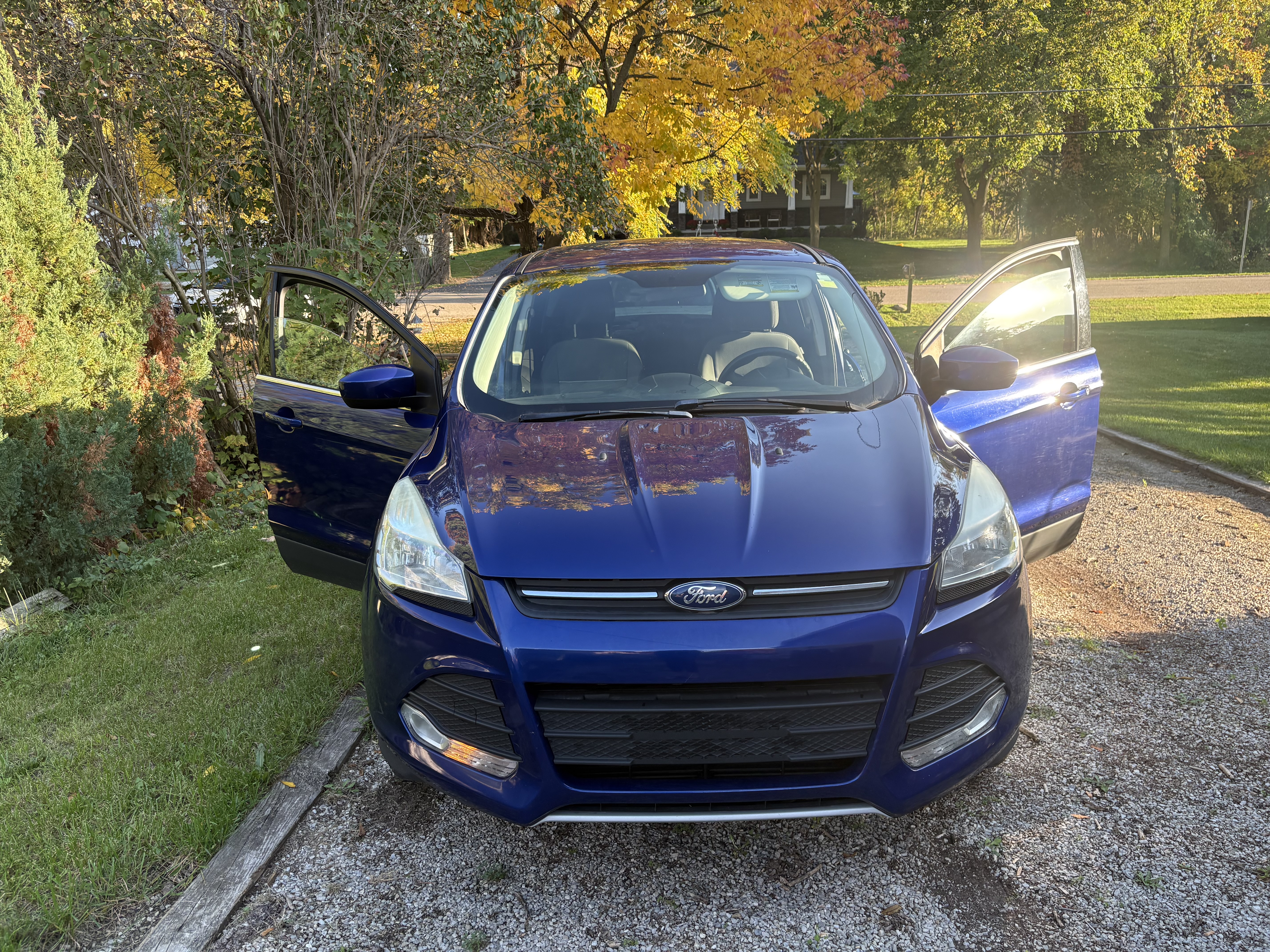 Used 2015 Ford Escape SE FWD image 6
