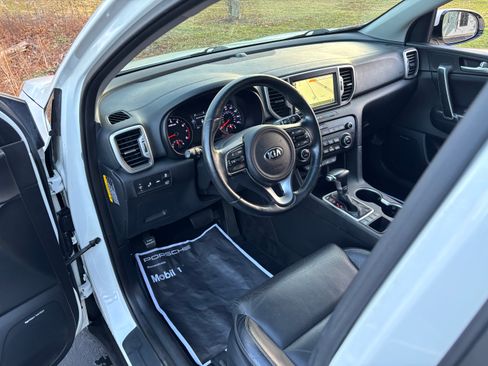 Used 2017 Kia Sportage EX w/ EX Technology Package image 23