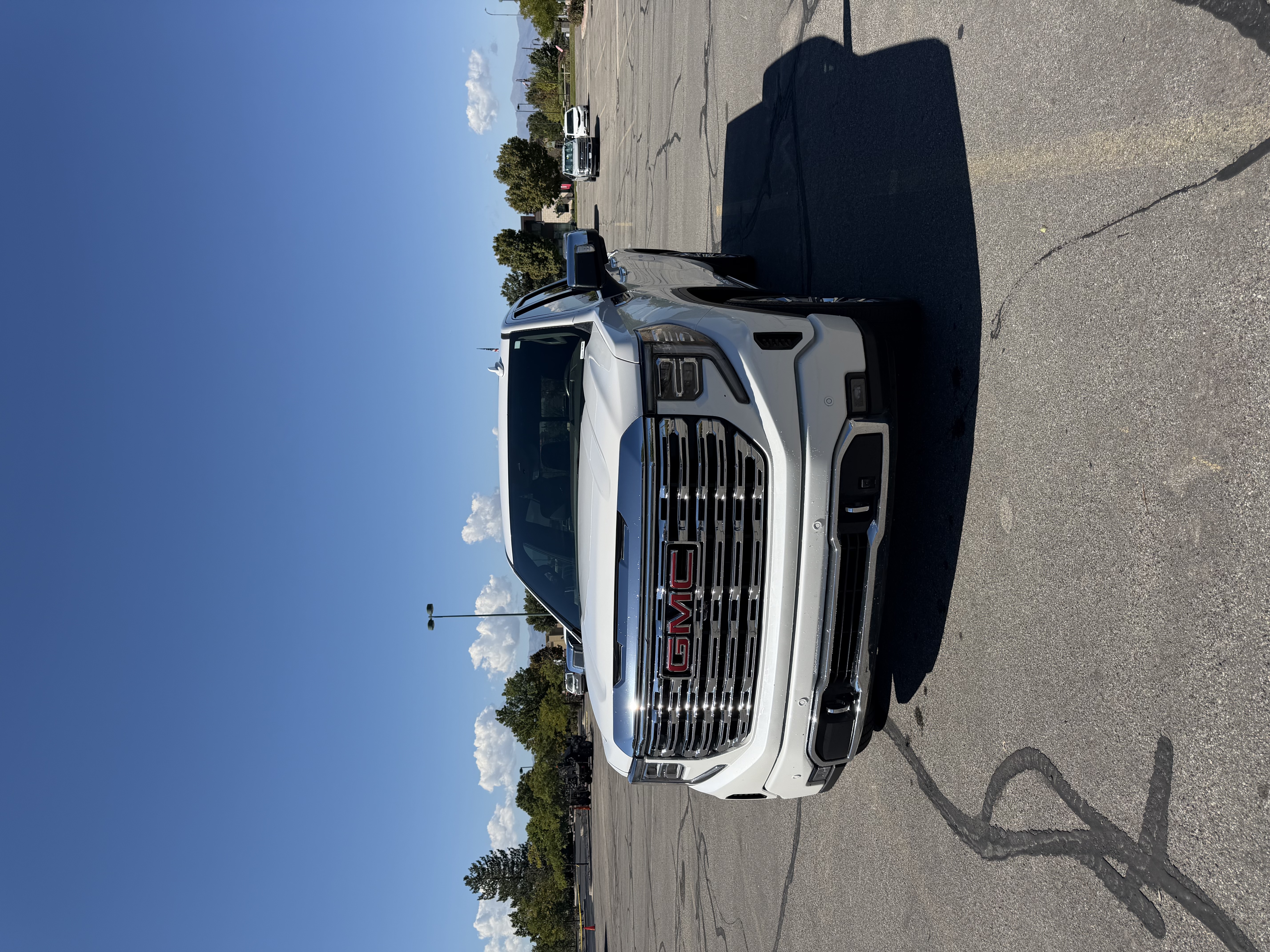 Used 2025 GMC Sierra 1500 Denali AWD/4WD image 8