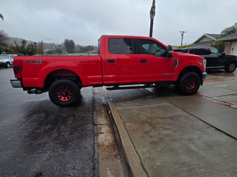 Used 2021 Ford F250 XLT w/ XLT Value Package image 11