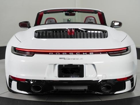 Used 2022 Porsche 911 Carrera S image 13