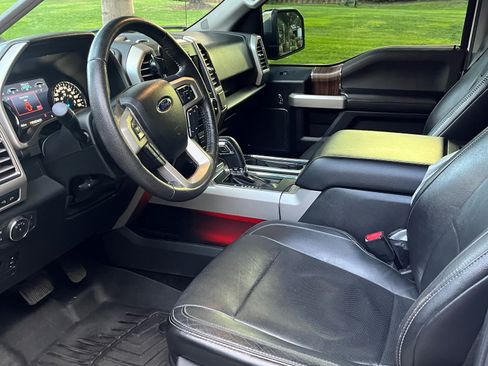 Used 2015 Ford F150 Lariat w/ Equipment Group 501A Mid image 4