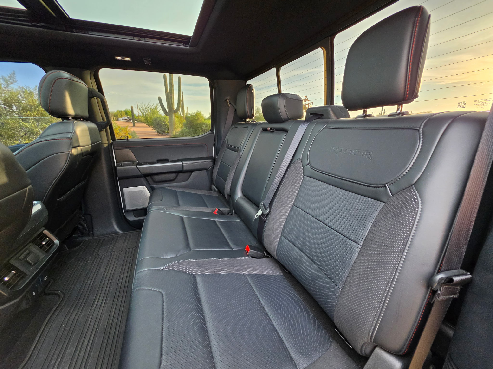 Used 2024 Ford F150 Raptor AWD/4WD image 8