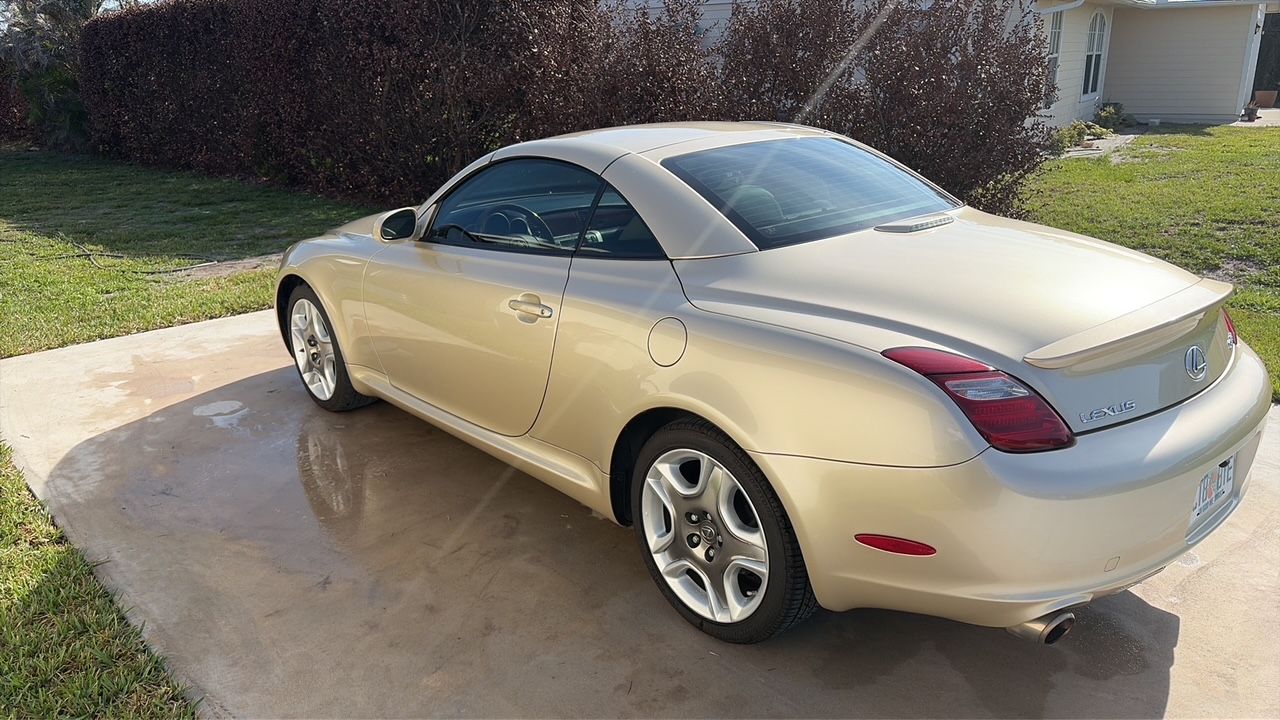 Used 2007 Lexus SC 430 Convertible RWD image 13
