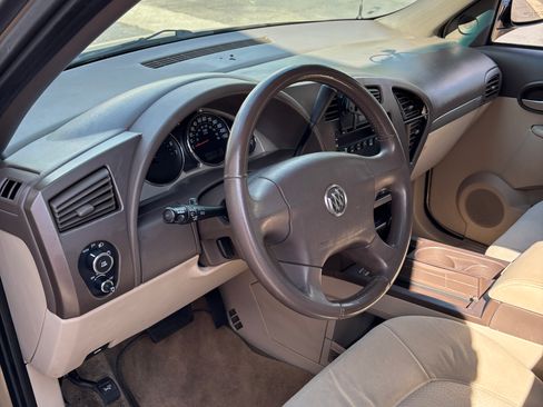 Used 2006 Buick Rendezvous CX image 14