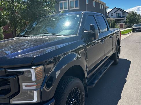 Used 2022 Ford F250 Lariat w/ Black Appearance Package AWD/4WD image 10