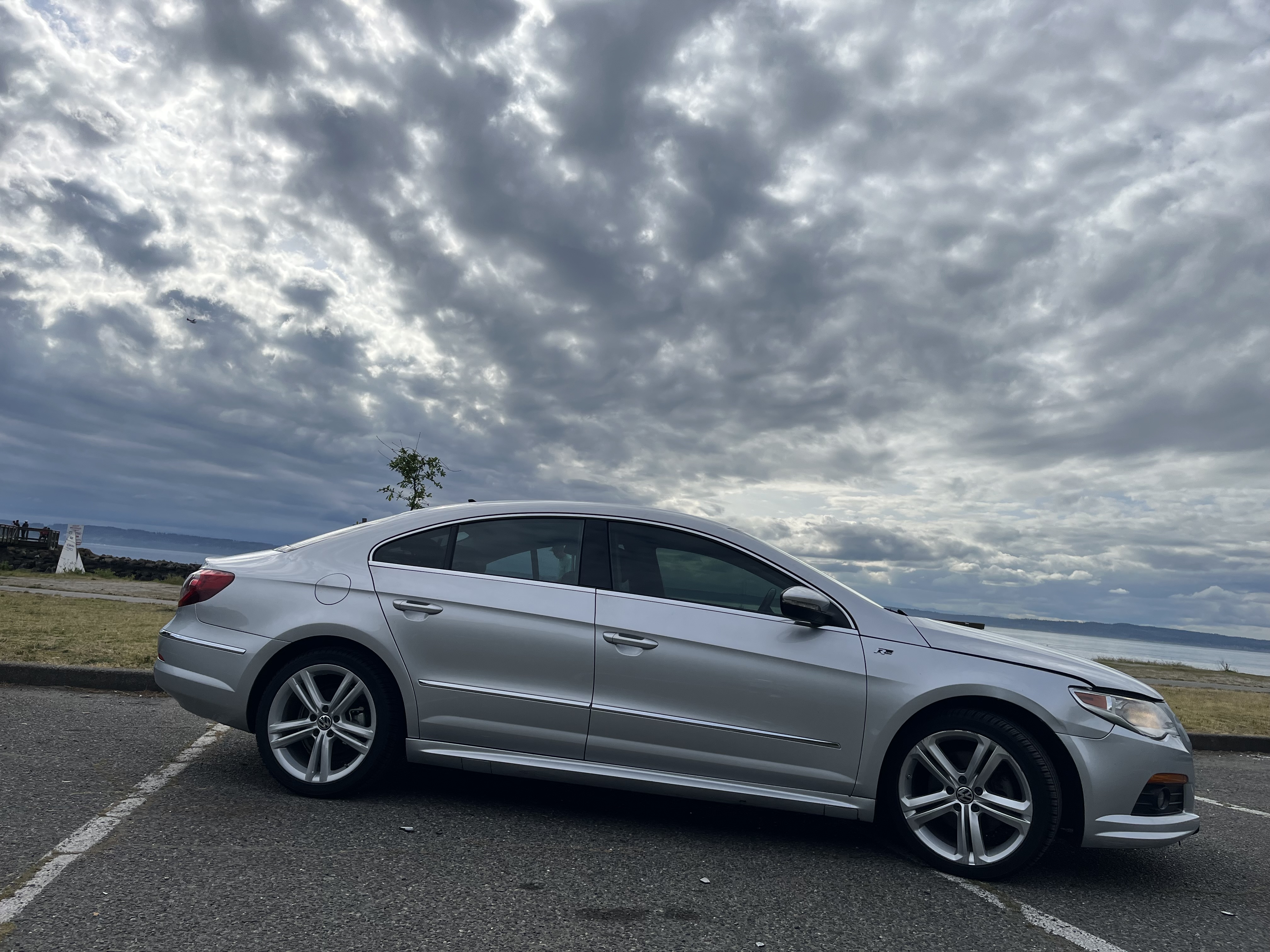 Used 2012 Volkswagen CC R-Line FWD image 25