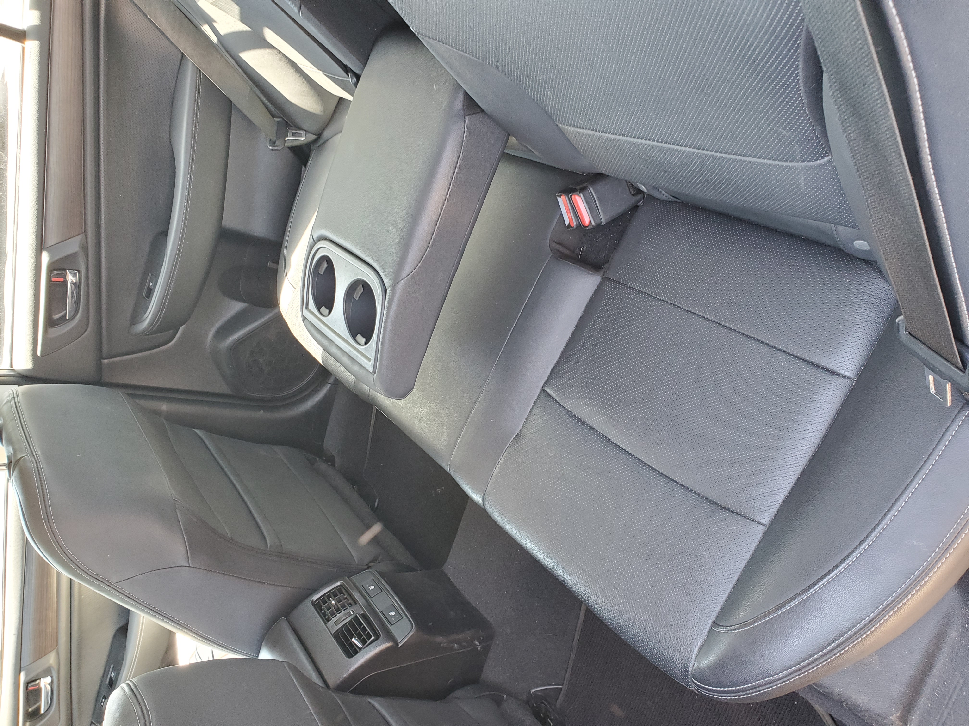 Used 2016 Subaru Legacy 2.5i Limited AWD/4WD image 8