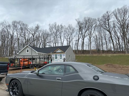 Used 2023 Dodge Challenger R/T w/ T/A Package image 4