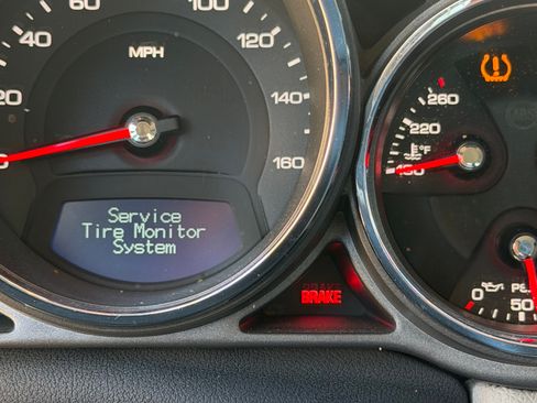 Used 2009 Cadillac CTS 3.6 image 22