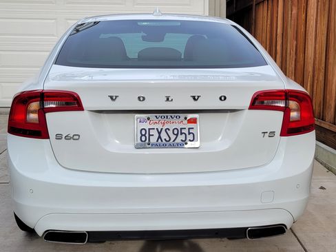 Used 2015 Volvo S60 T5 Premier FWD image 5