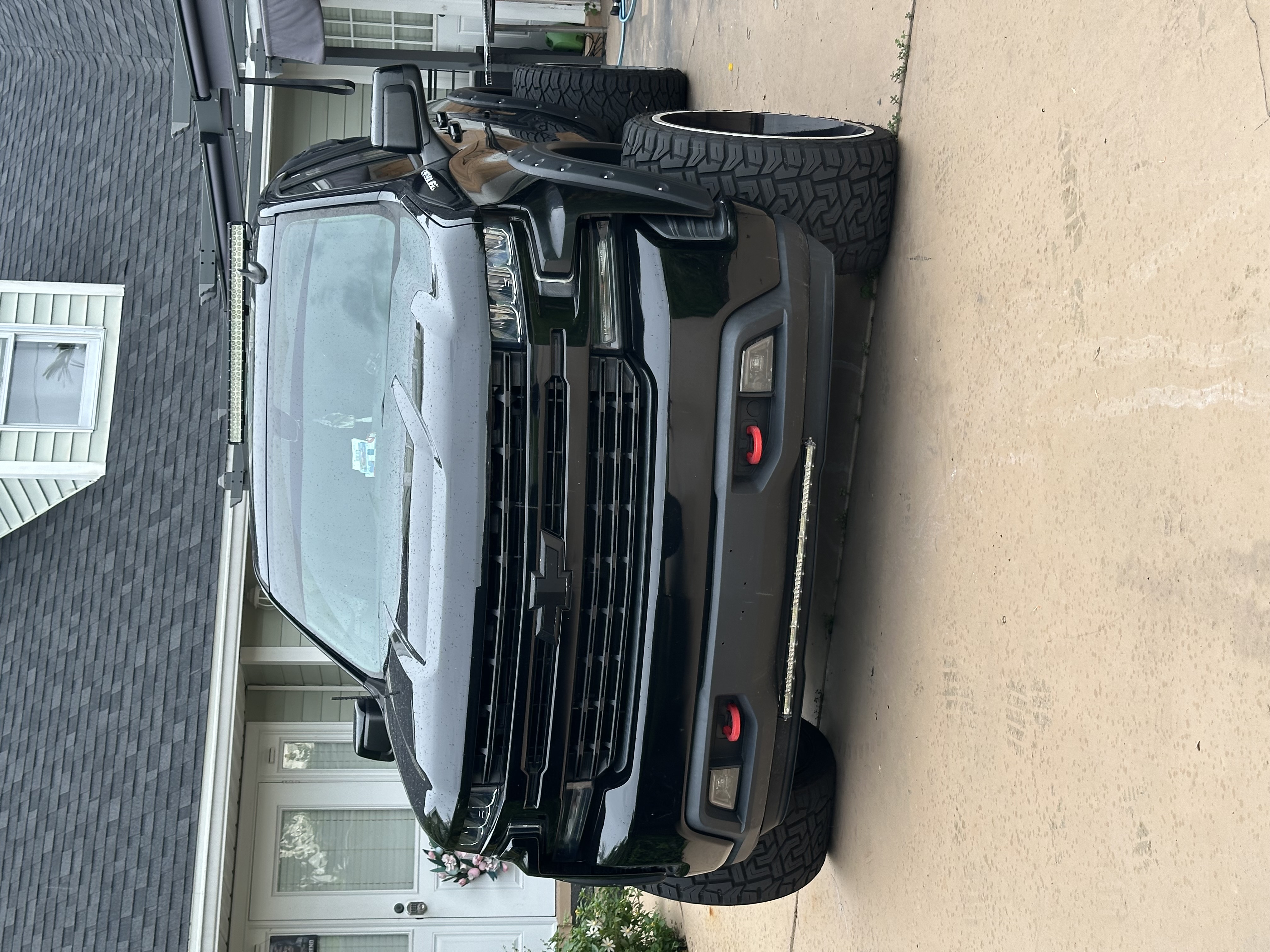 Used 2019 Chevrolet Silverado 1500 RST w/ All-Star Edition AWD/4WD image 2