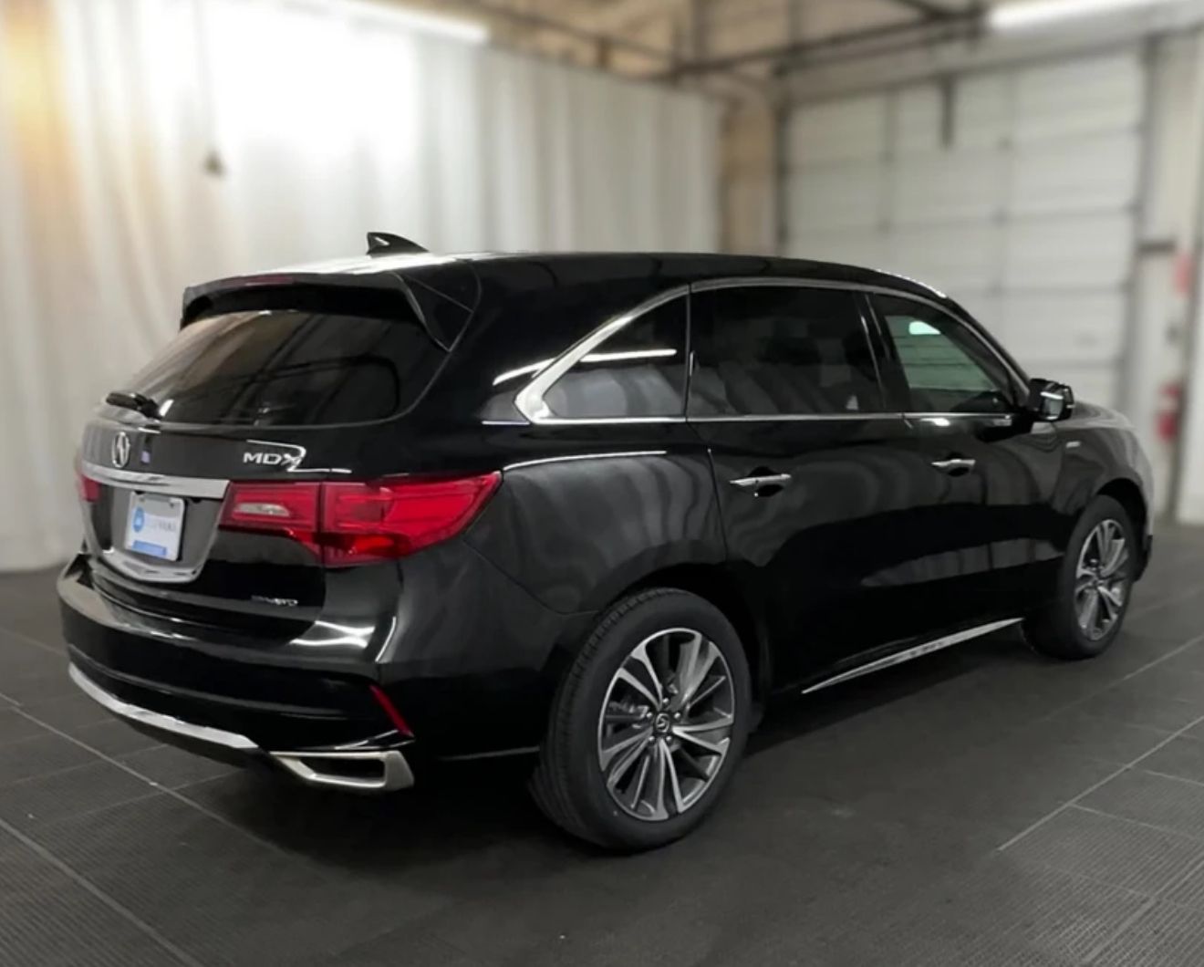 Used 2019 Acura MDX Sport Hybrid w/ Technology Pkg AWD/4WD image 15