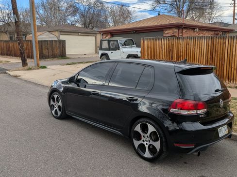 Used 2013 Volkswagen GTI 4-Door image 9