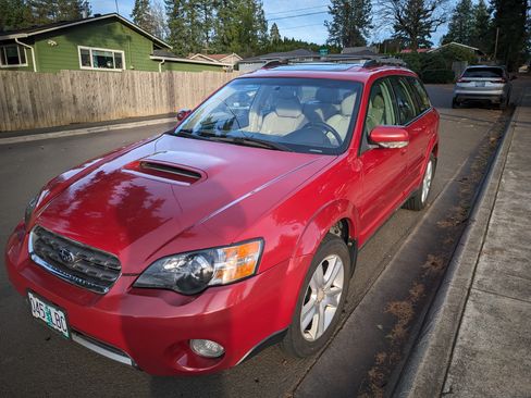 Used 2005 Subaru Outback 2.5XT Limited image 13