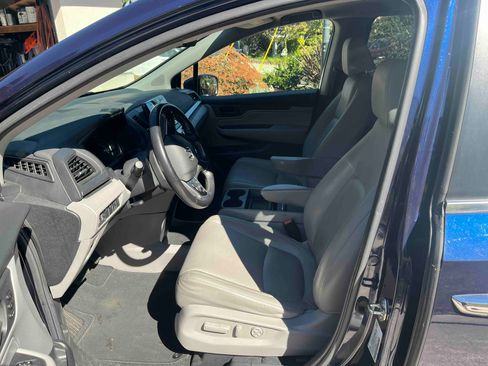 Used 2019 Honda Odyssey EX-L image 10
