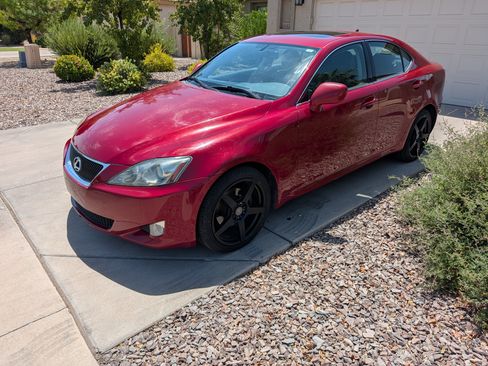 Used 2007 Lexus IS 250 AWD image 4