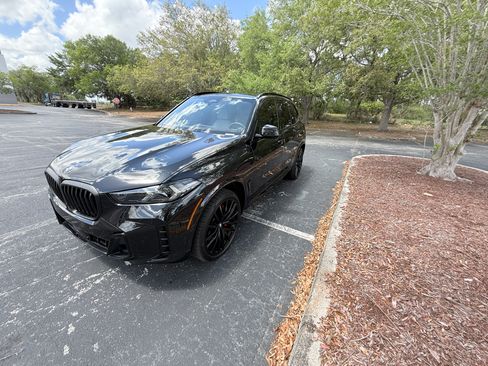 Used 2025 BMW X5 sDrive40i w/ Executive Package image 16