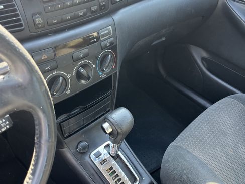 Used 2007 Toyota Corolla S image 8