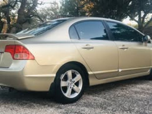 Used 2007 Honda Civic EX image 5