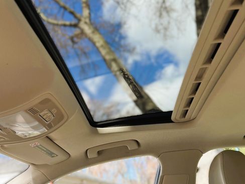 Used 2011 Audi A4 2.0T Prestige image 10