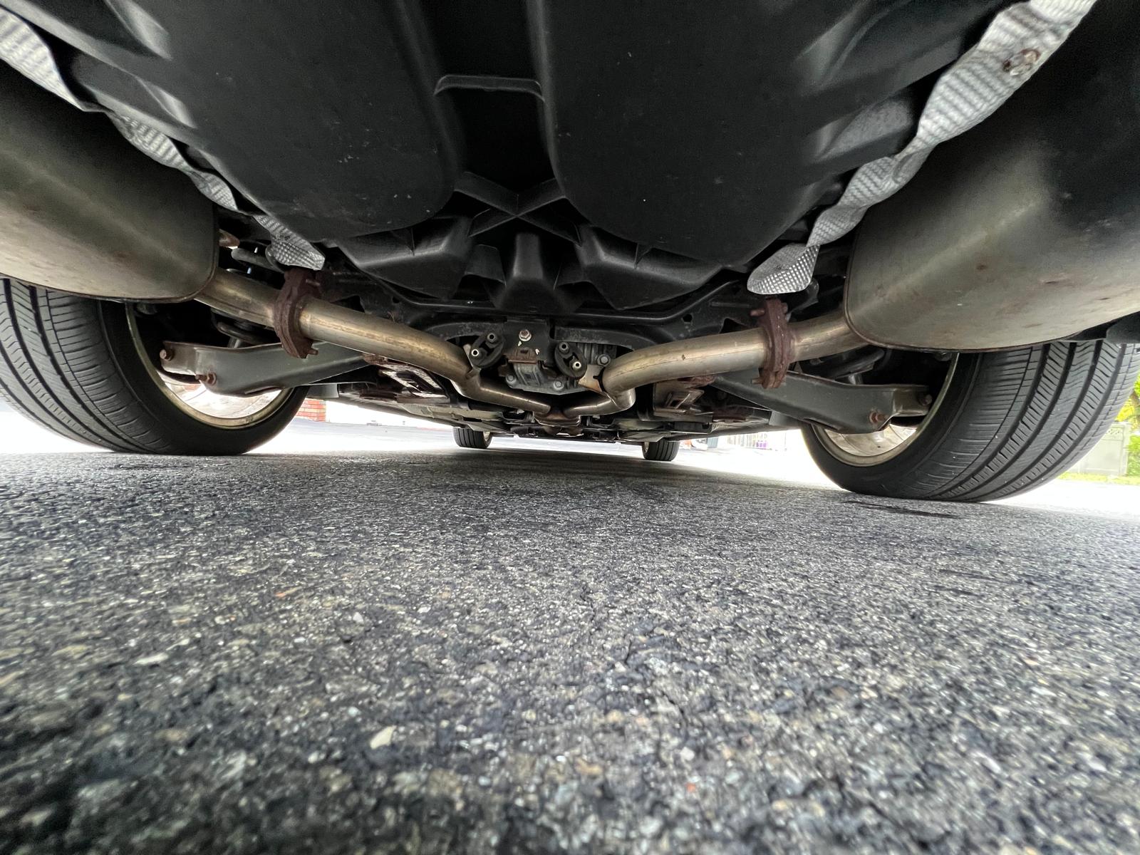 Used 2009 Pontiac G8 GXP RWD image 22