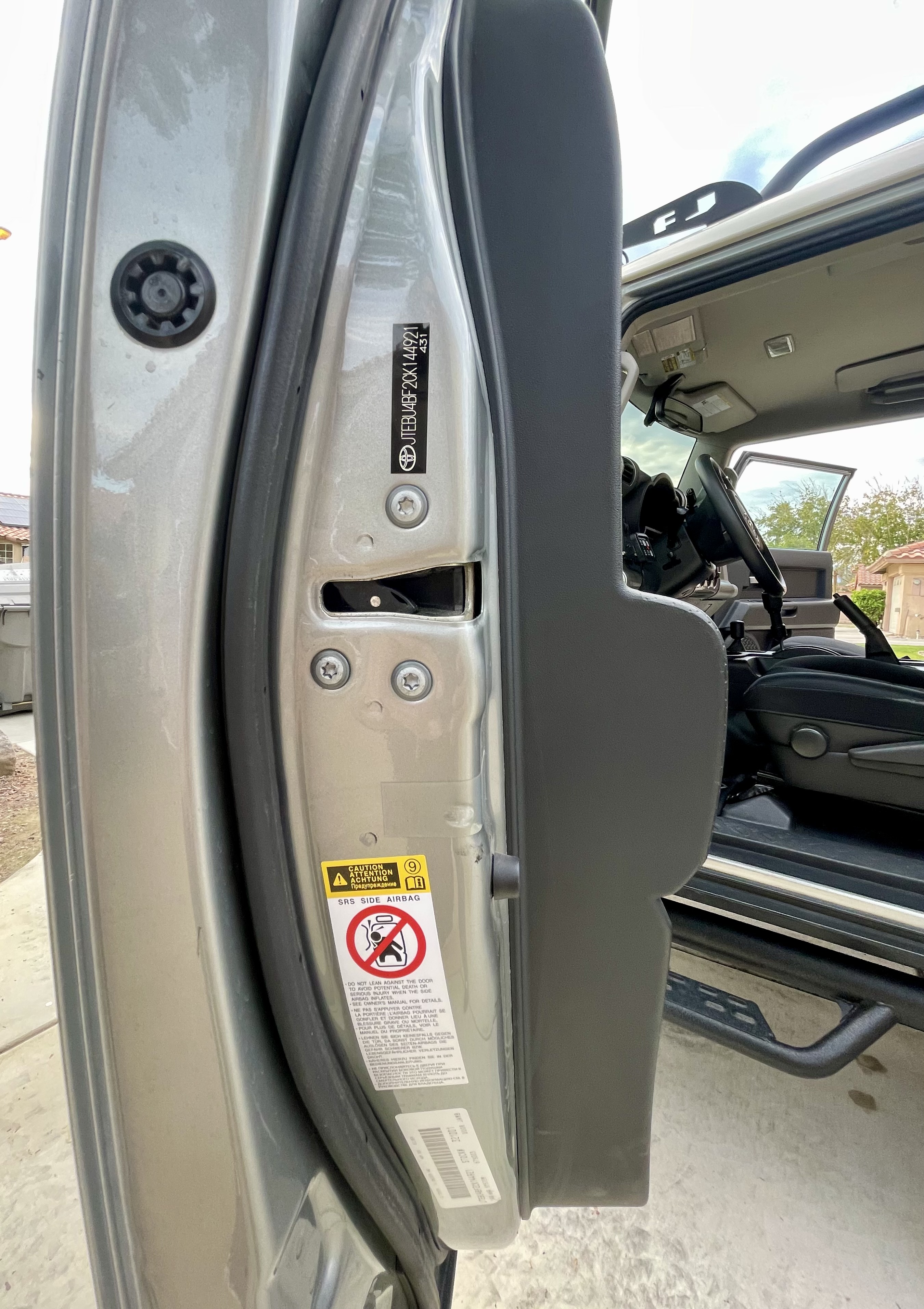 Used 2012 Toyota FJ Cruiser 4WD w/ Convenience Pkg image 24