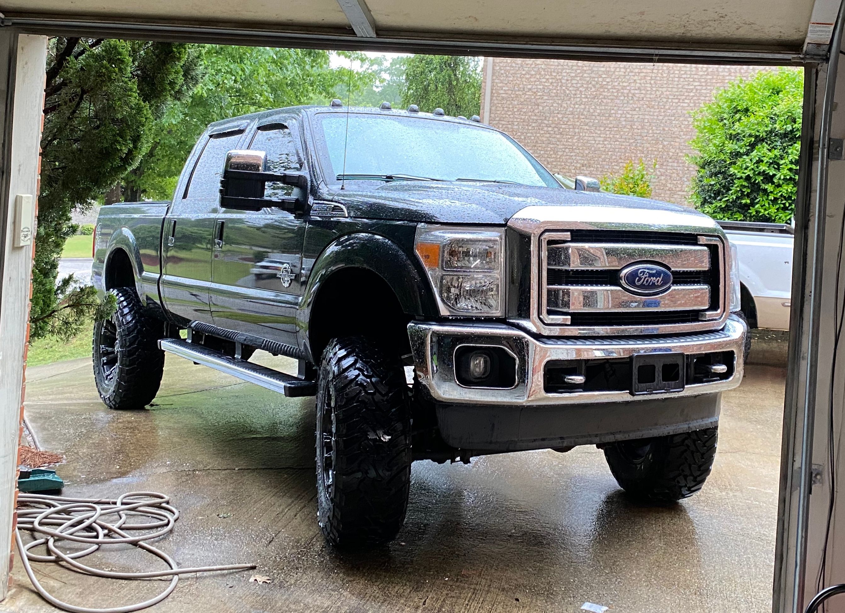 Used 2013 Ford F350 Lariat w/ Lariat Ultimate Pkg AWD/4WD image 2