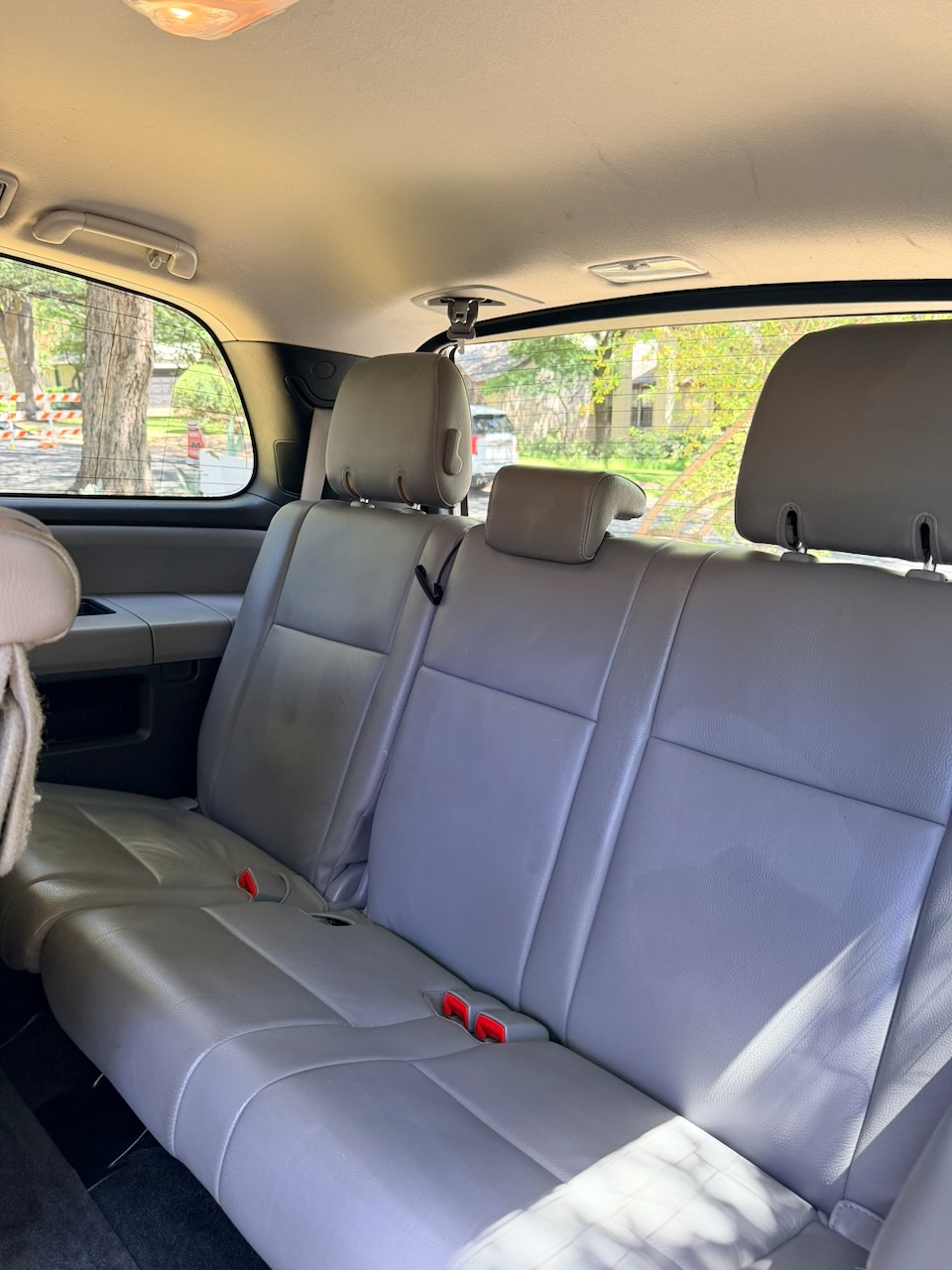 Used 2017 Toyota Sequoia SR5 w/ Premium Package RWD image 11