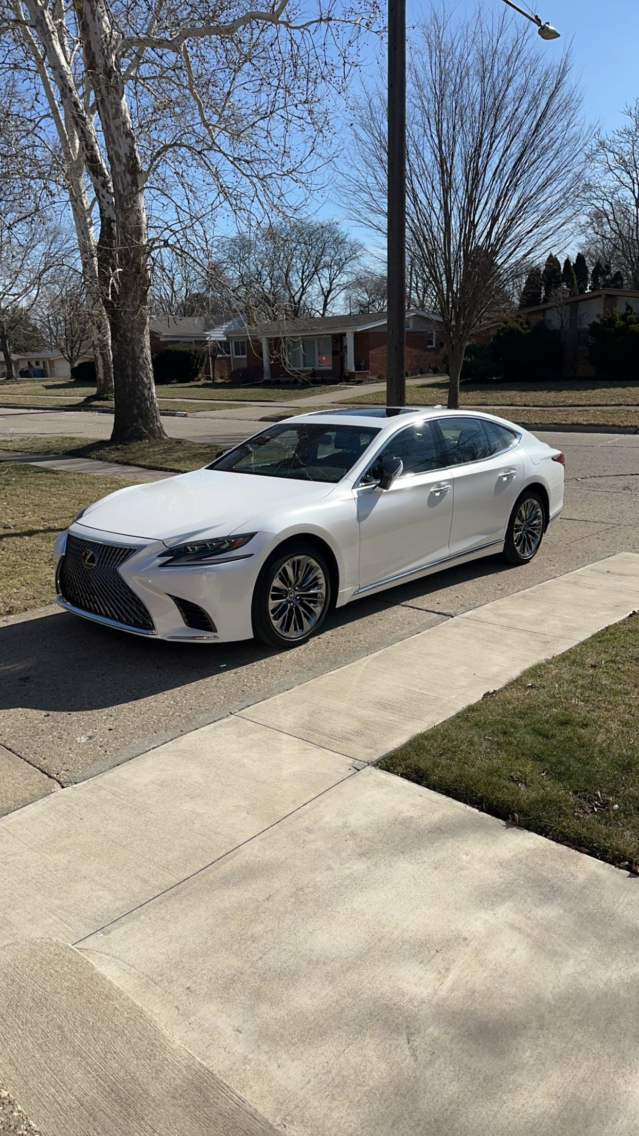 Used 2019 Lexus LS 500 AWD w/ Interior Upgrade Package image 4
