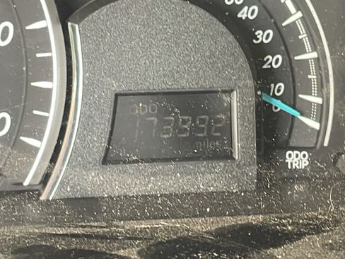 Used 2014 Toyota Camry LE FWD image 6