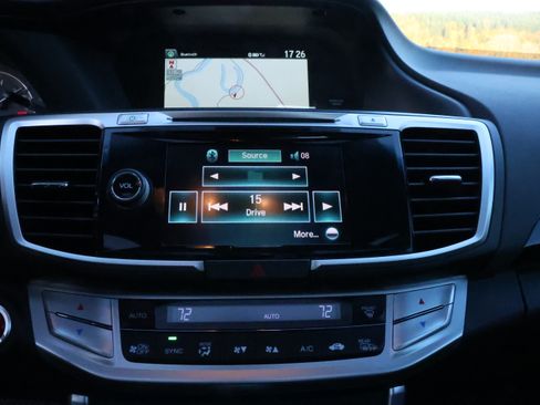 Used 2013 Honda Accord EX-L image 21