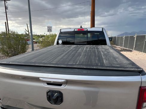 Used 2022 RAM 1500 Big Horn w/ Night Edition image 8