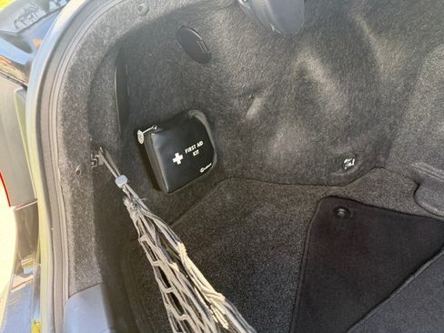 Used 2013 Lexus ES 300h image 13