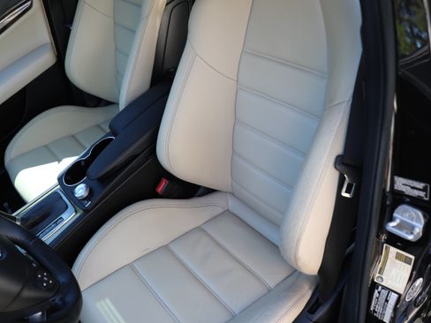 Used 2010 Mercedes-Benz C 63 AMG C 63 AMG Sedan 4D image 29